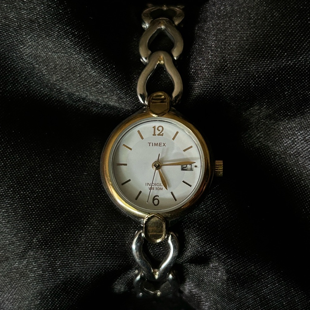 Timex Silver Chain-Link Dress Watch